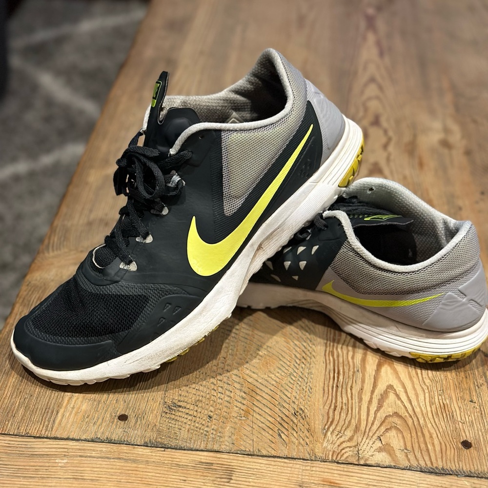 Men’s NIKE FS Lite 2 Sneakers